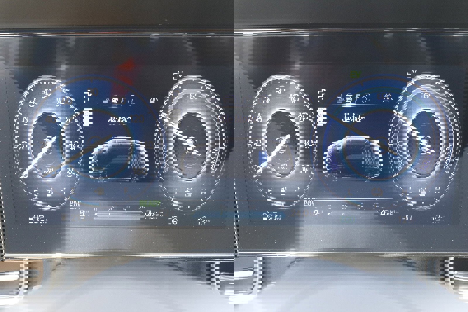 New 2025 Hyundai Elantra Limited image 31