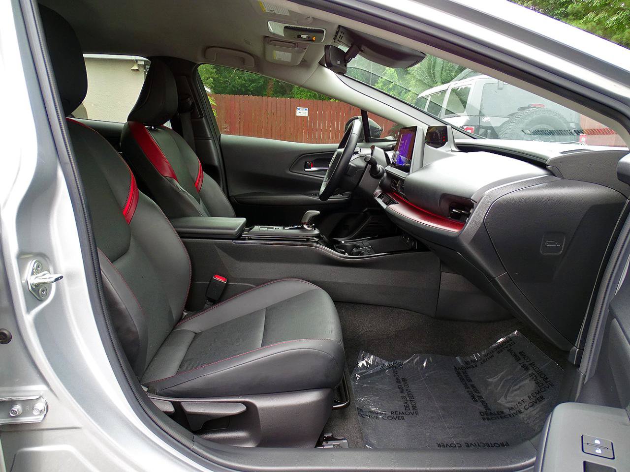 Used 2023 Toyota Prius Prime FWD image 40