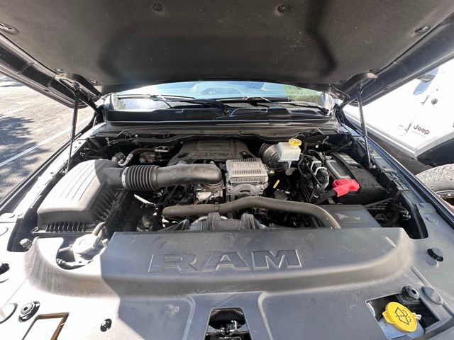 Used 2023 RAM 1500 Laramie AWD/4WD image 12