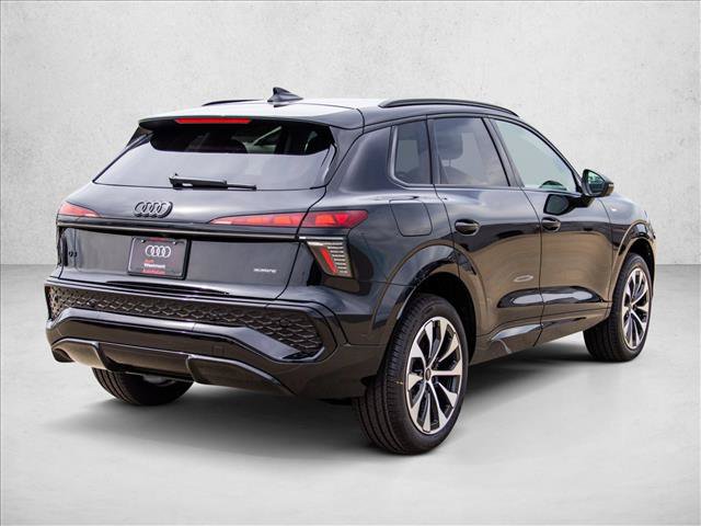 New 2026 Audi Q3 quattro 2.0T AWD/4WD image 5