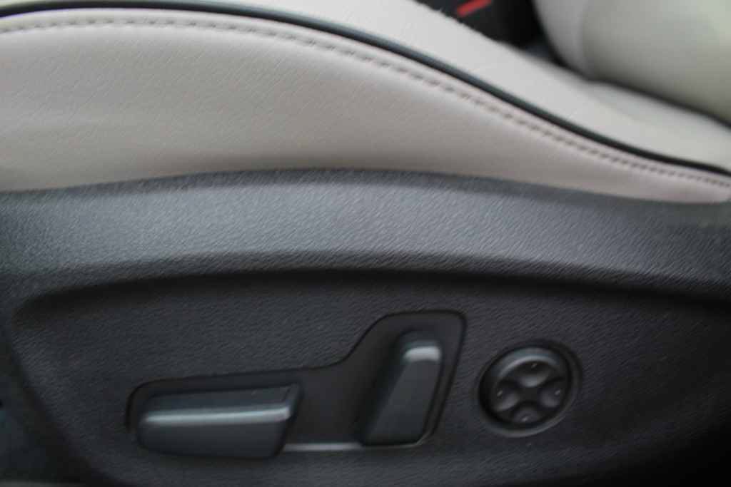 Used 2015 Hyundai Sonata Limited 2.0T FWD image 26