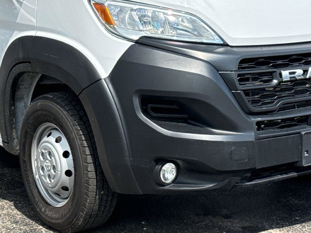 Used 2023 RAM ProMaster 2500 w/ Convenience Group FWD image 5
