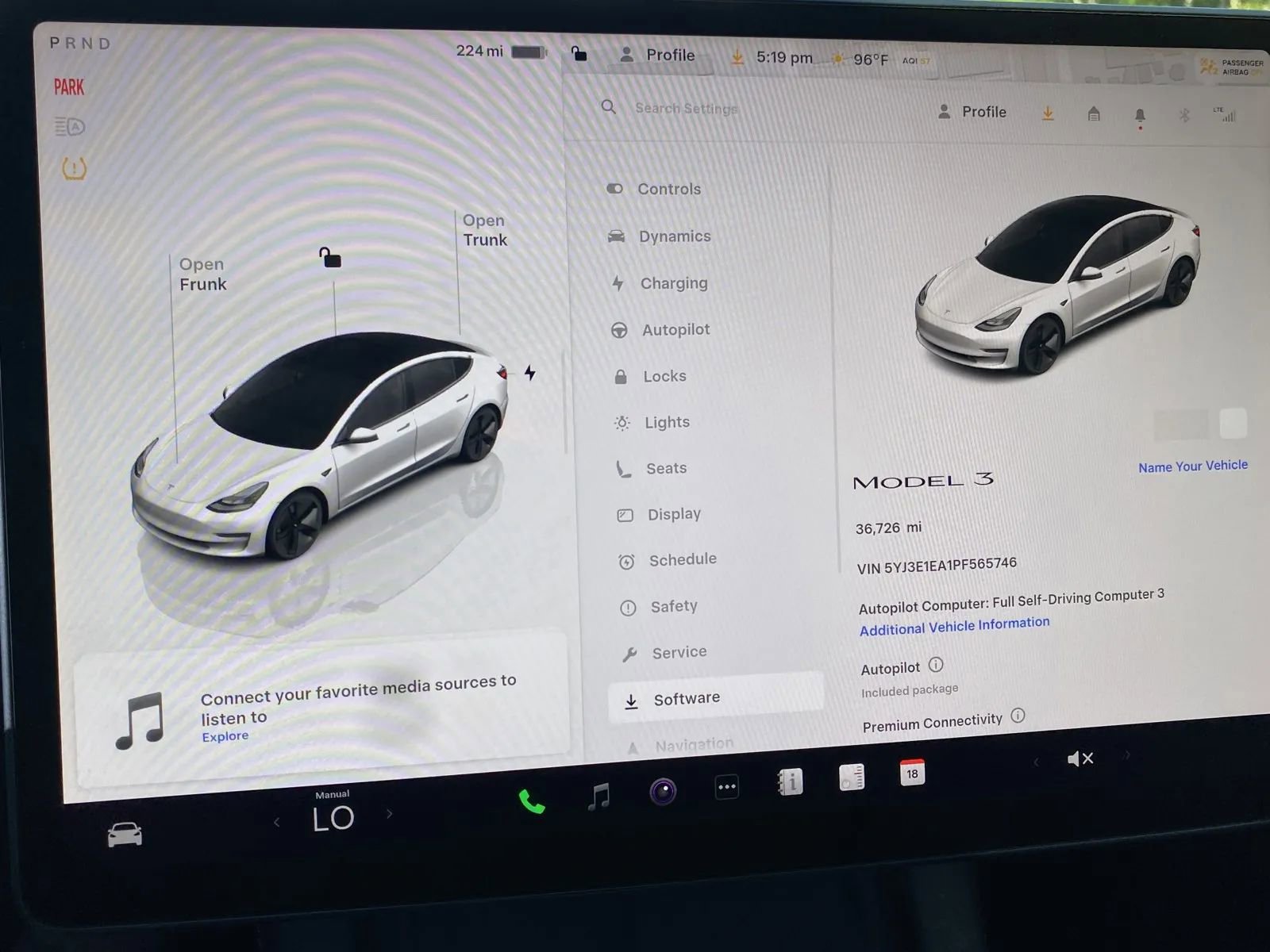 Used 2023 Tesla Model 3 Standard Range RWD image 13