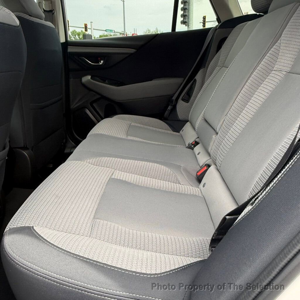 Used 2023 Subaru Outback Premium AWD/4WD image 44