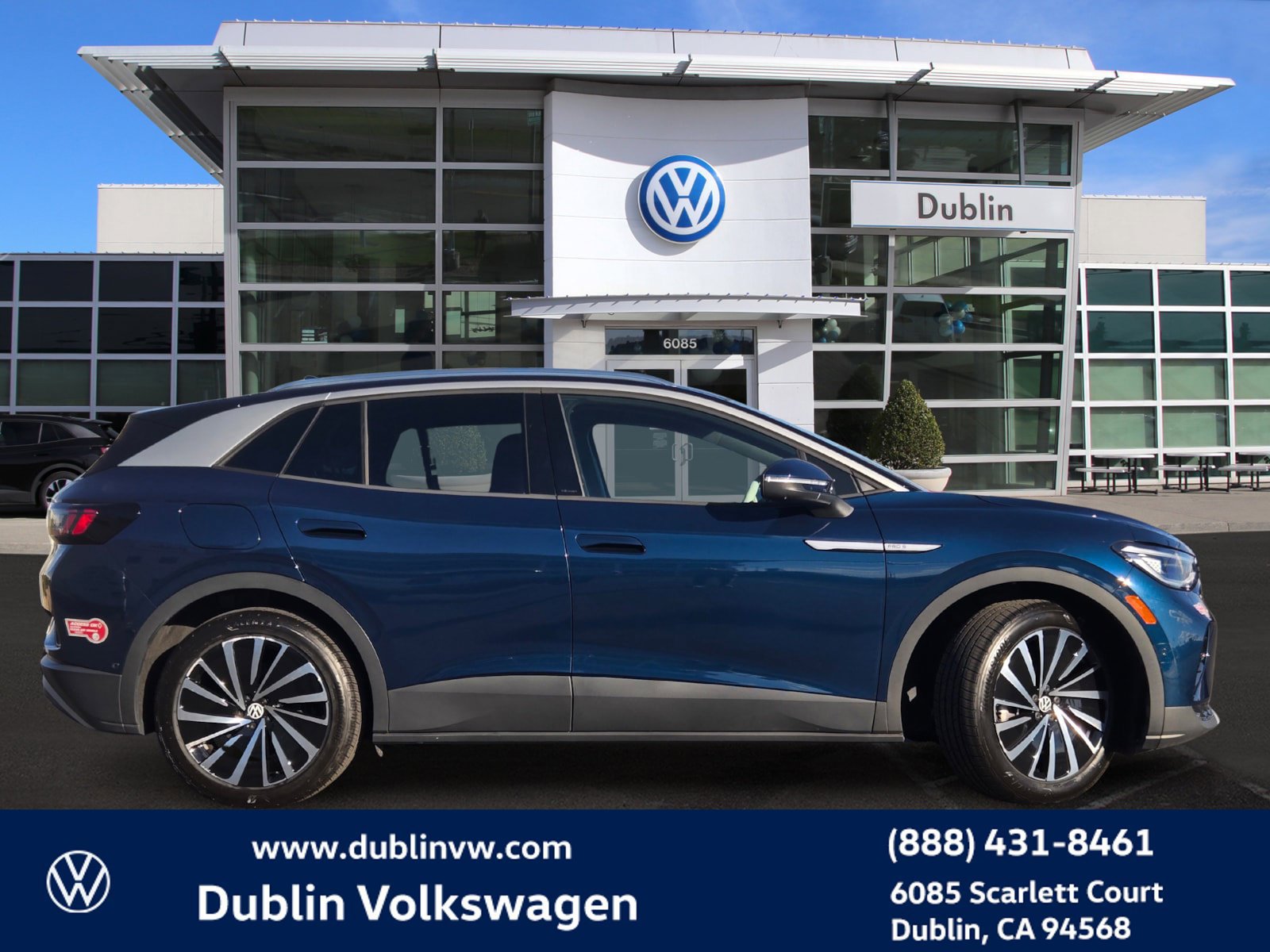 Used 2023 Volkswagen ID.4 Pro S Plus RWD image 3