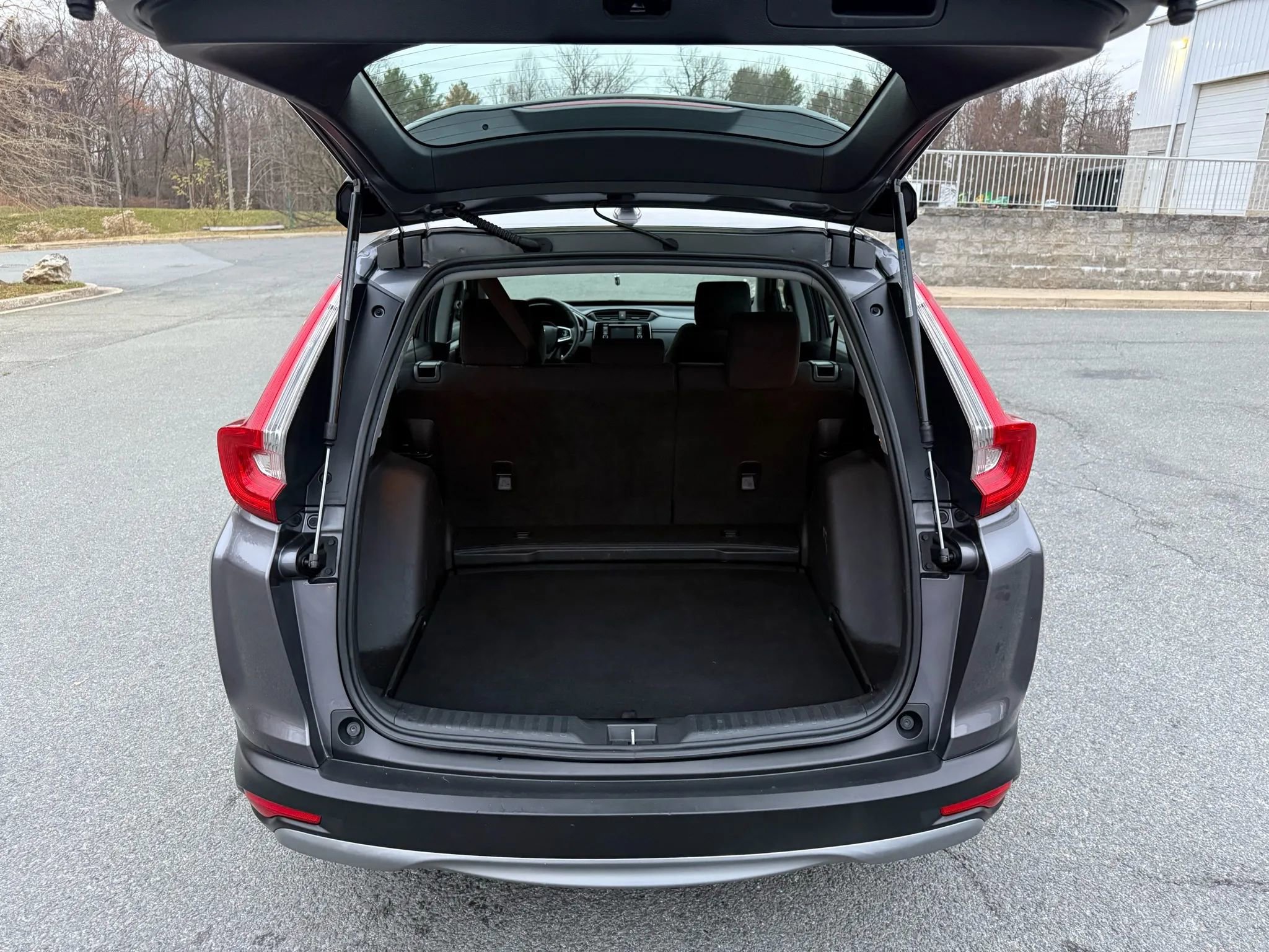 Used 2019 Honda CR-V LX image 32