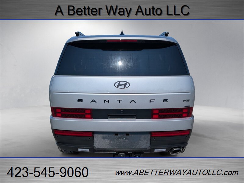 Used 2025 Hyundai Santa Fe XRT AWD/4WD image 3