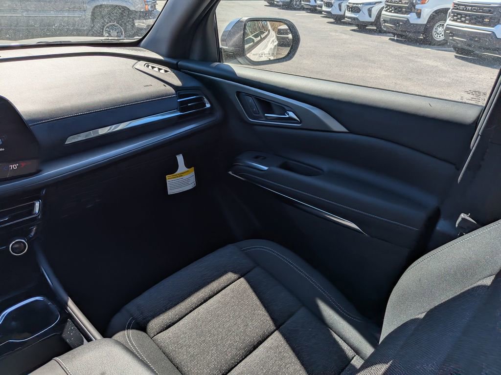 New 2026 Chevrolet Traverse LT w/ Sun and Wheel Package image 20