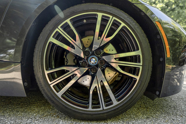 Used 2015 BMW i8 AWD/4WD image 57