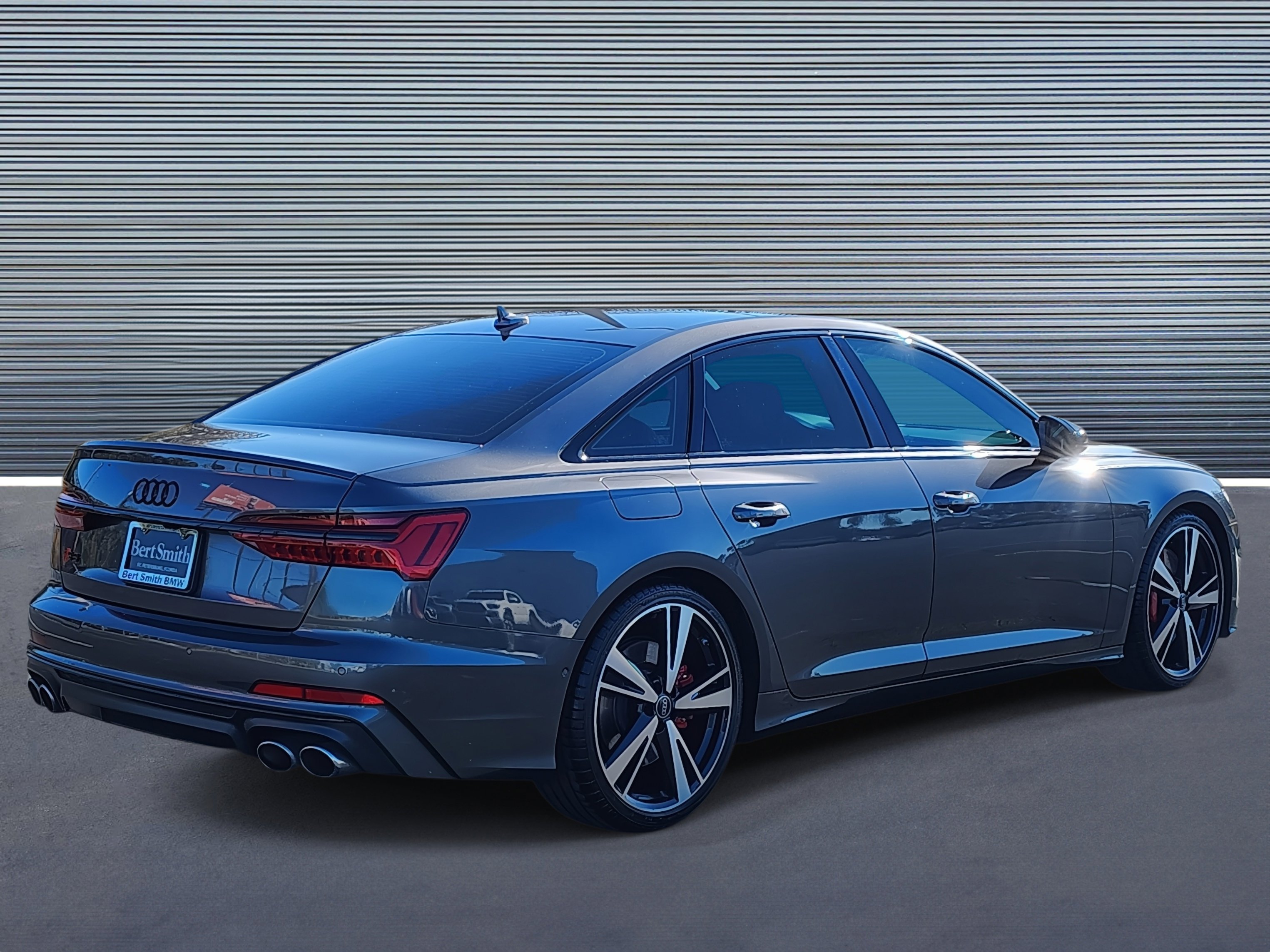 Used 2023 Audi S6 Premium Plus image 3