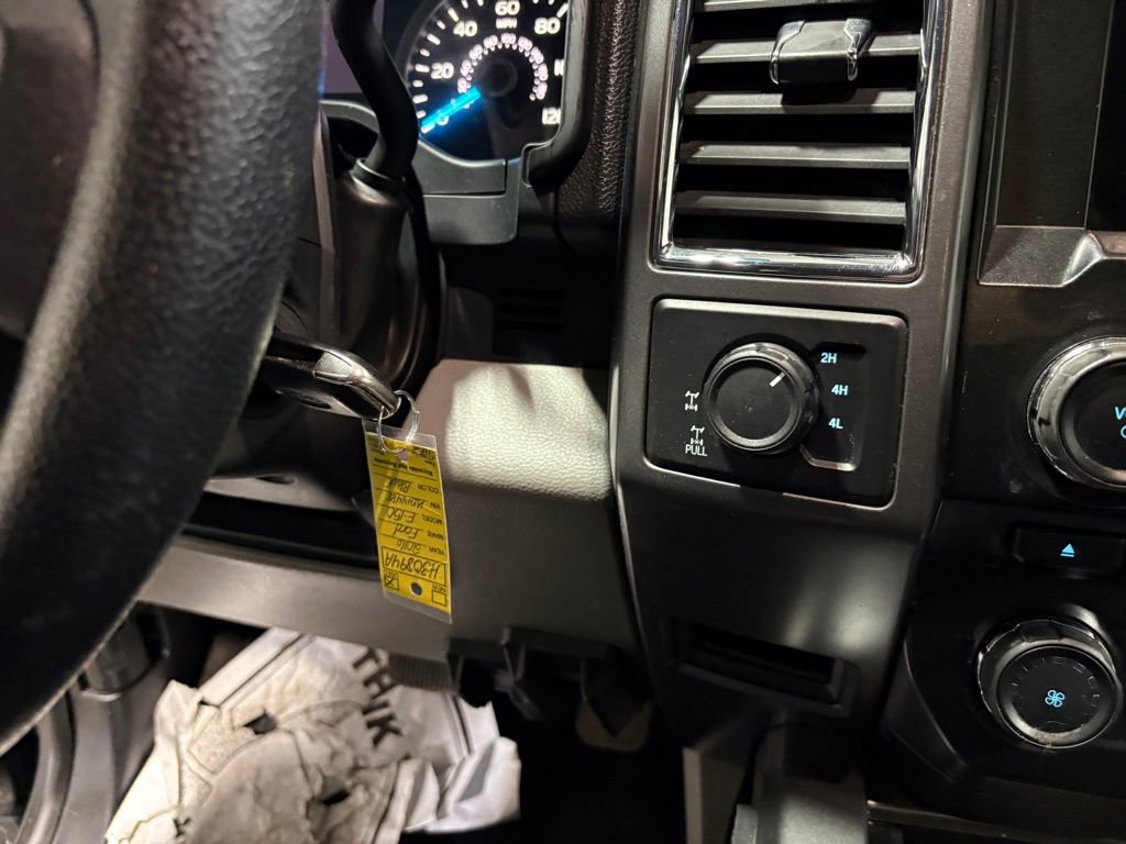 Used 2016 Ford F150 XLT w/ Equipment Group 302A Luxury image 15