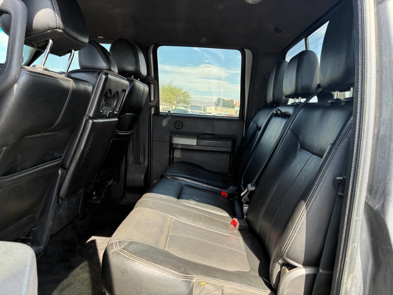 Used 2013 Ford F250 Lariat w/ Lariat Interior Pkg AWD/4WD image 17
