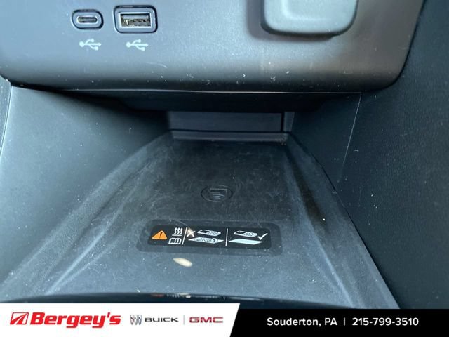 Certified 2024 Buick Encore GX Sport Touring w/ Advanced Technology Package AWD/4WD image 39