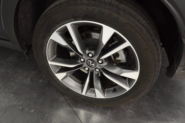 Used 2024 INFINITI QX60 Luxe image 9