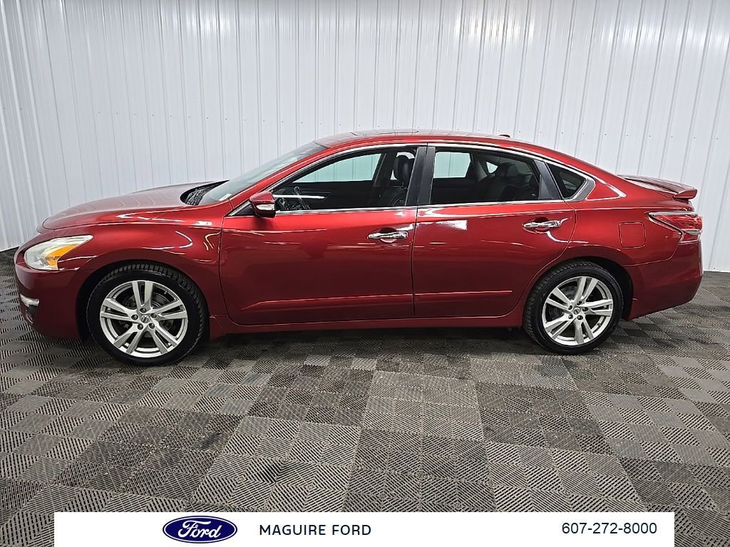 Used 2015 Nissan Altima 3.5 SL FWD image 6