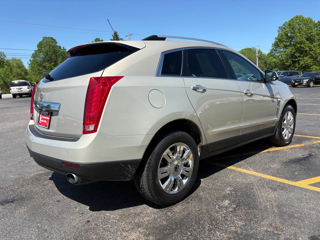 Used 2011 Cadillac SRX Luxury AWD/4WD image 6