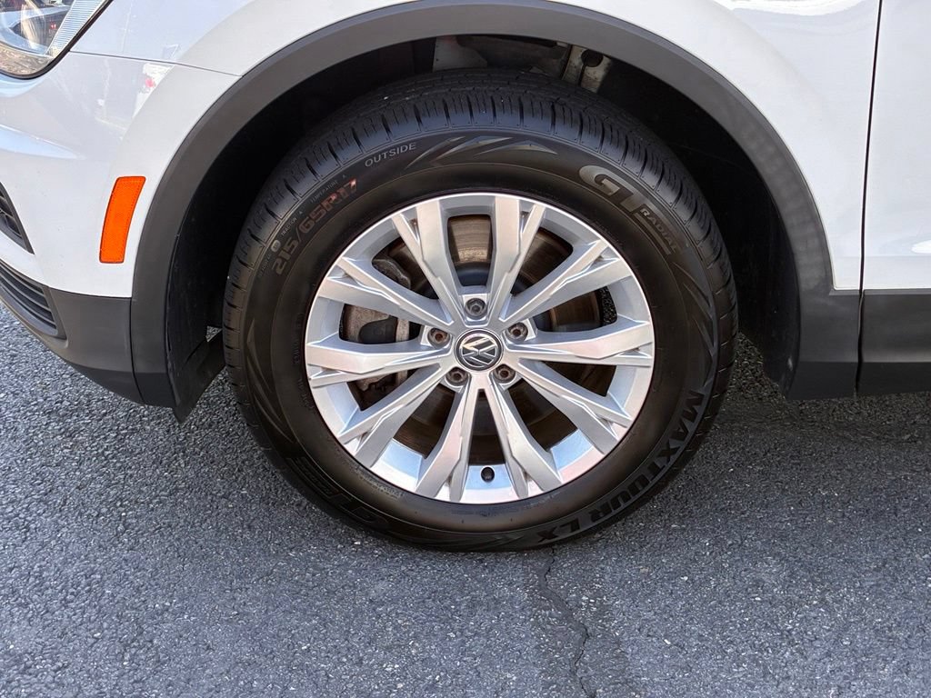 Used 2019 Volkswagen Tiguan SE AWD/4WD image 48