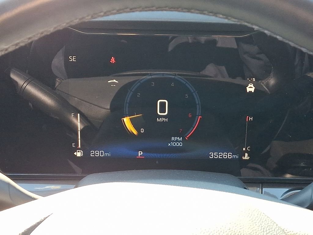 Certified 2025 Chevrolet Trax ACTIV w/ Sunroof Package image 21