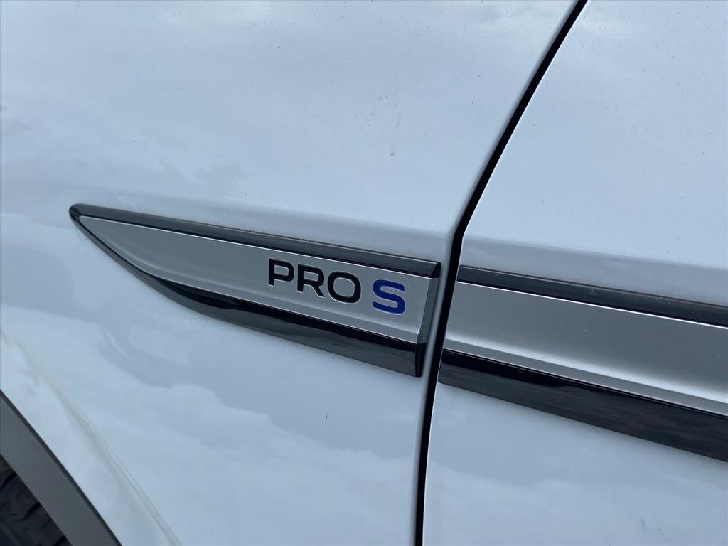 Used 2021 Volkswagen ID.4 Pro S image 4