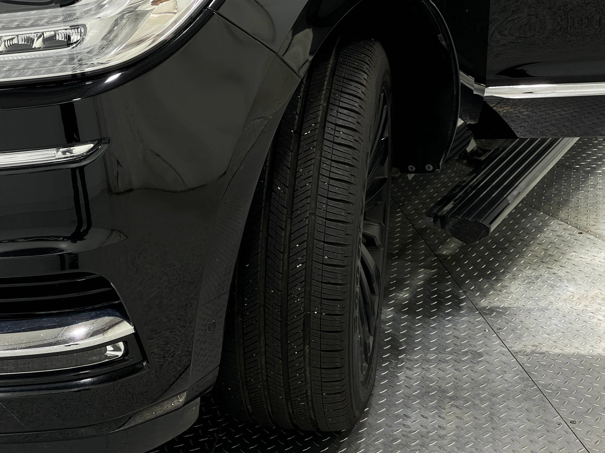 Used 2019 Lincoln Navigator Reserve AWD/4WD image 38