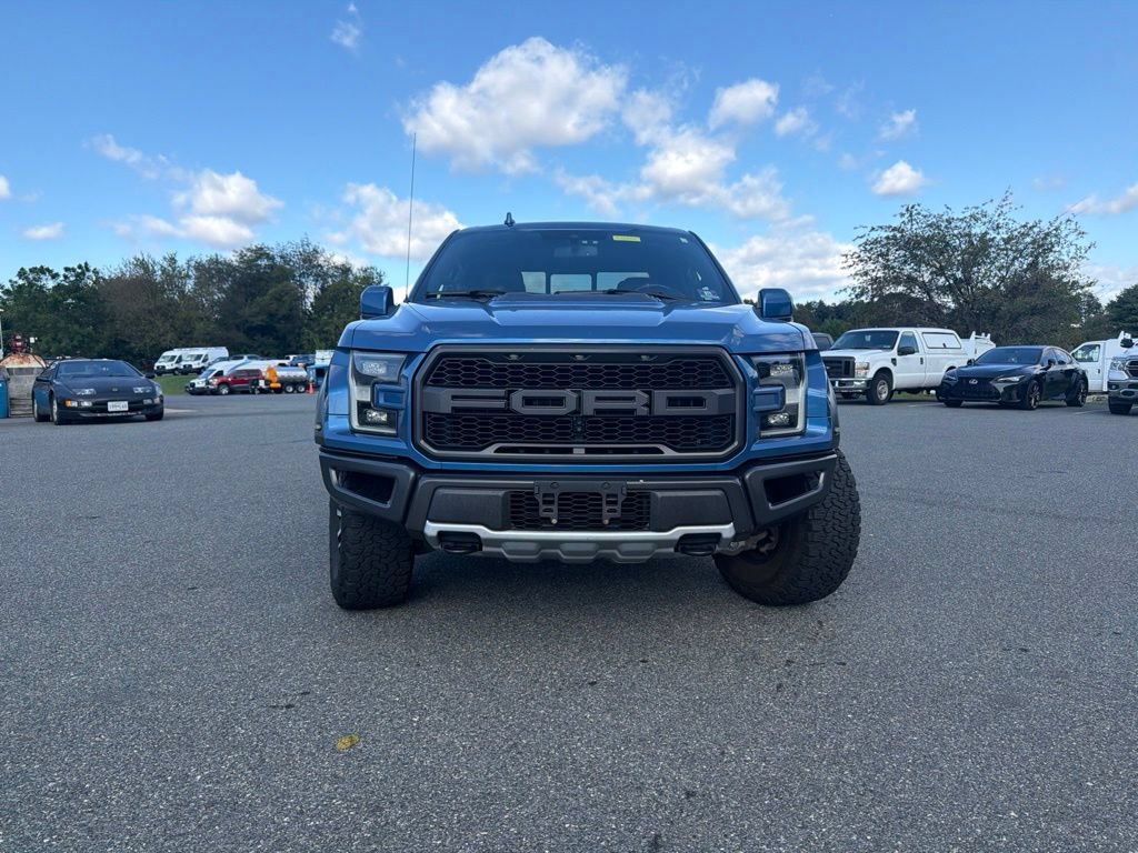 Used 2019 Ford F150 Raptor w/ Equipment Group 802A Luxury AWD/4WD image 2