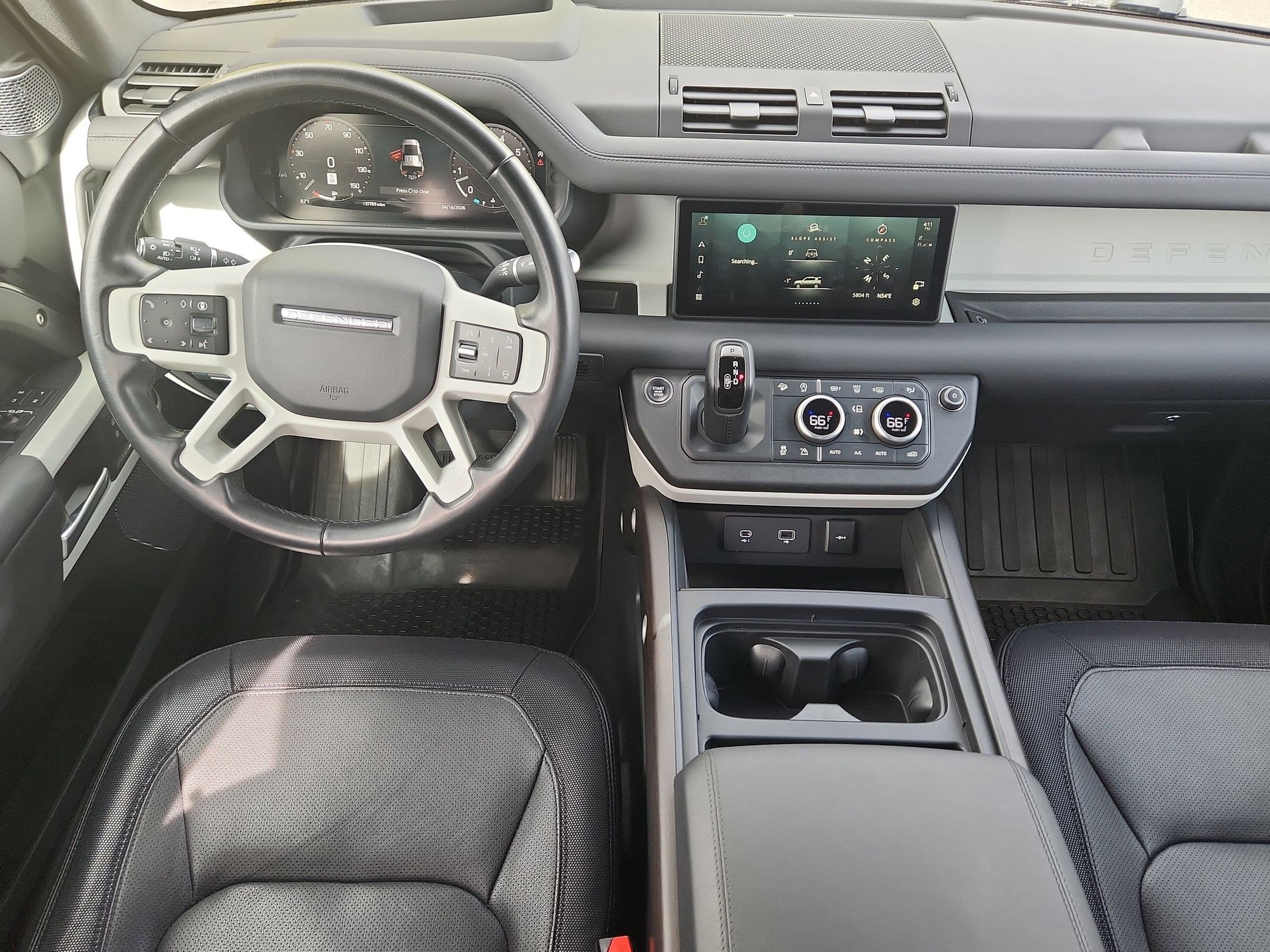 Certified 2024 Land Rover Defender 110 X-Dynamic SE AWD/4WD image 14