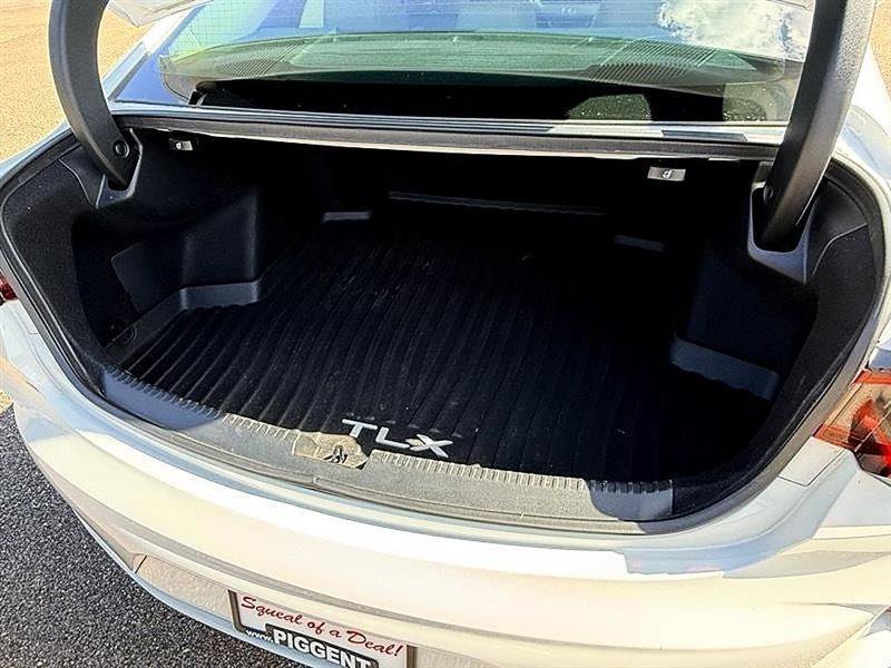 Used 2021 Acura TLX image 13