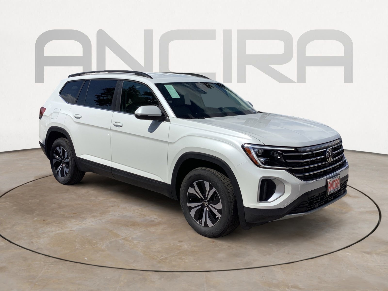 New 2026 Volkswagen Atlas SE FWD image 2