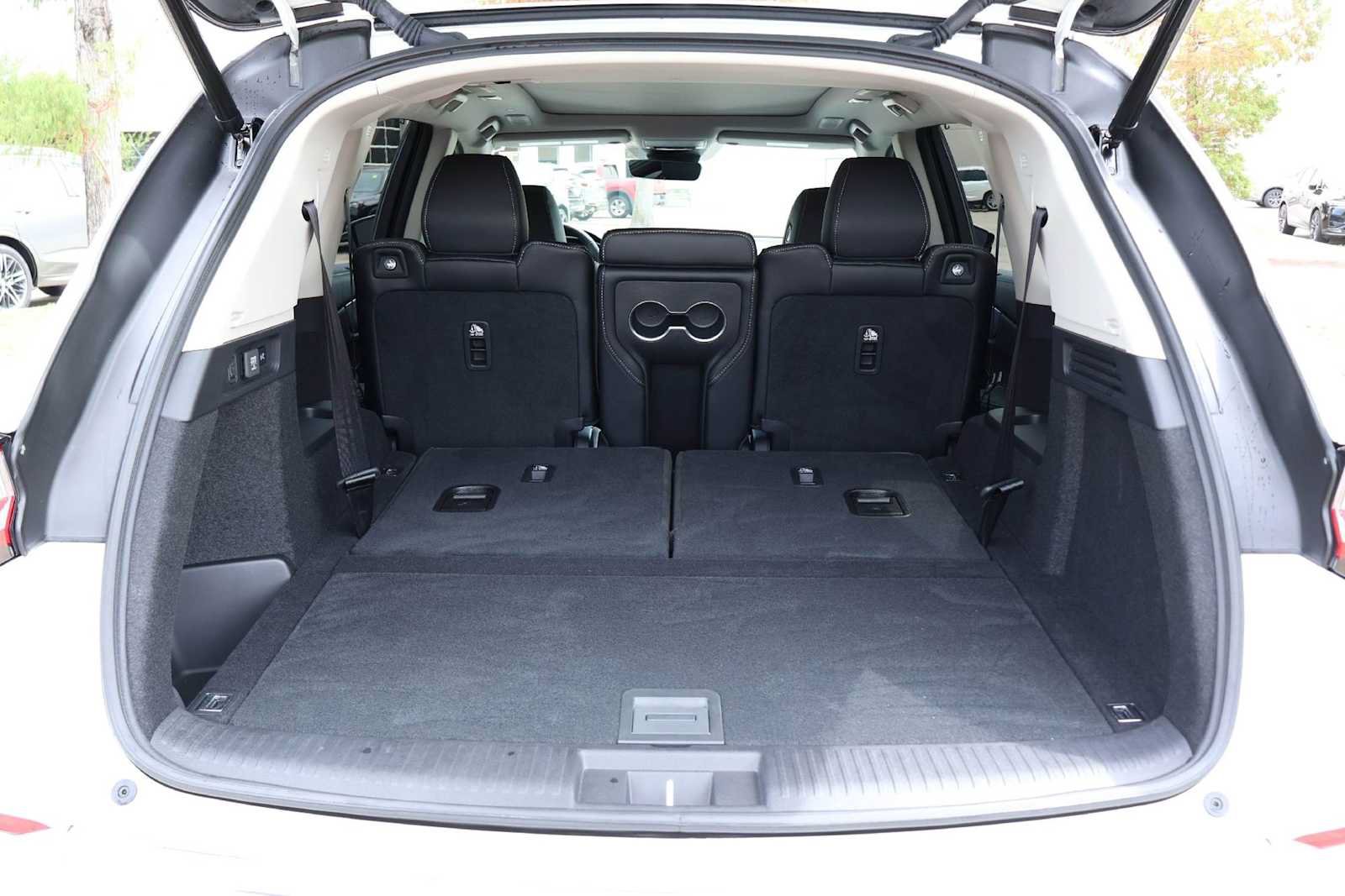 Certified 2026 Acura MDX w/ Technology Package FWD image 19