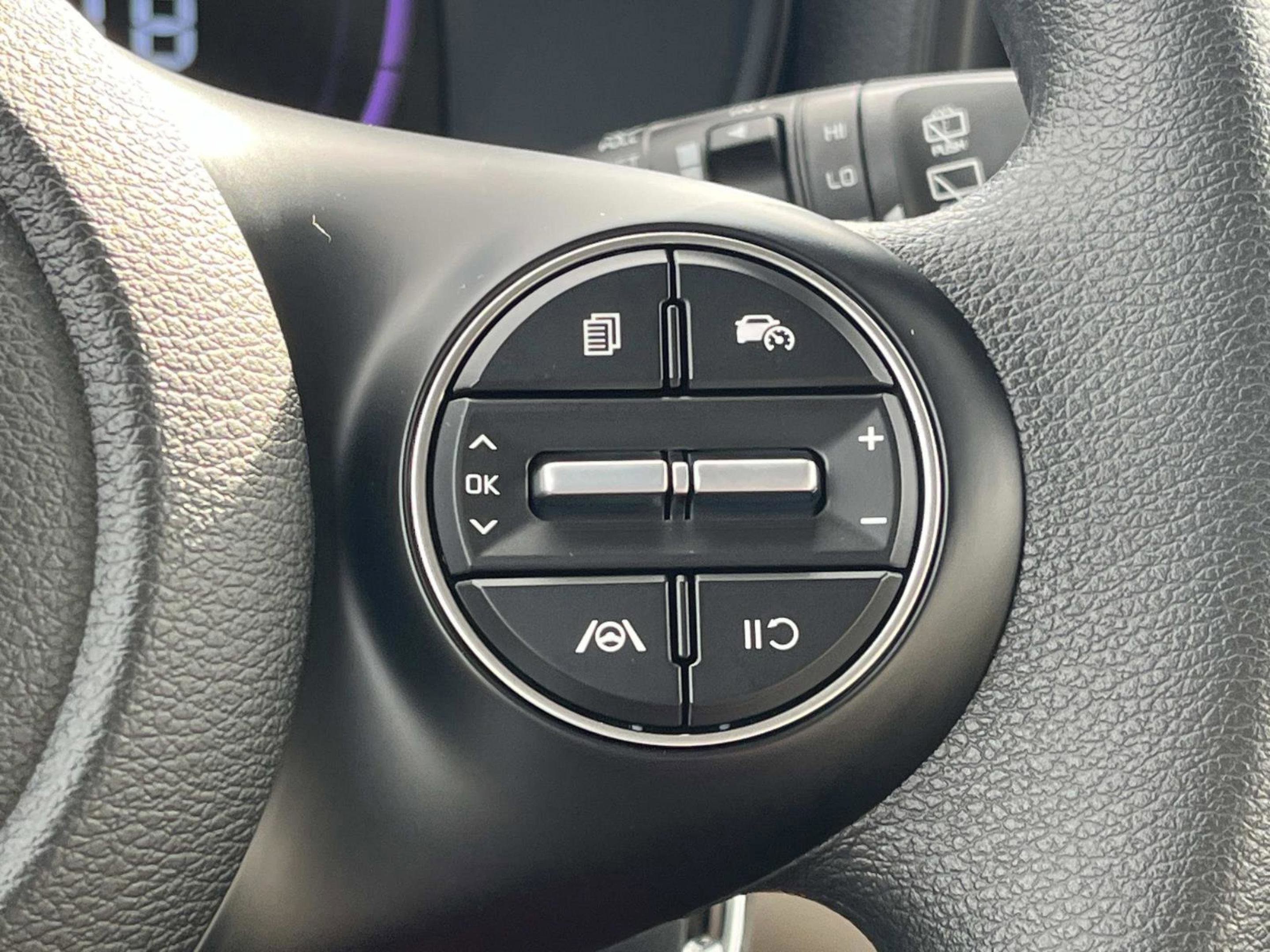 New 2025 Kia Soul LX w/ LX Technology Package image 26