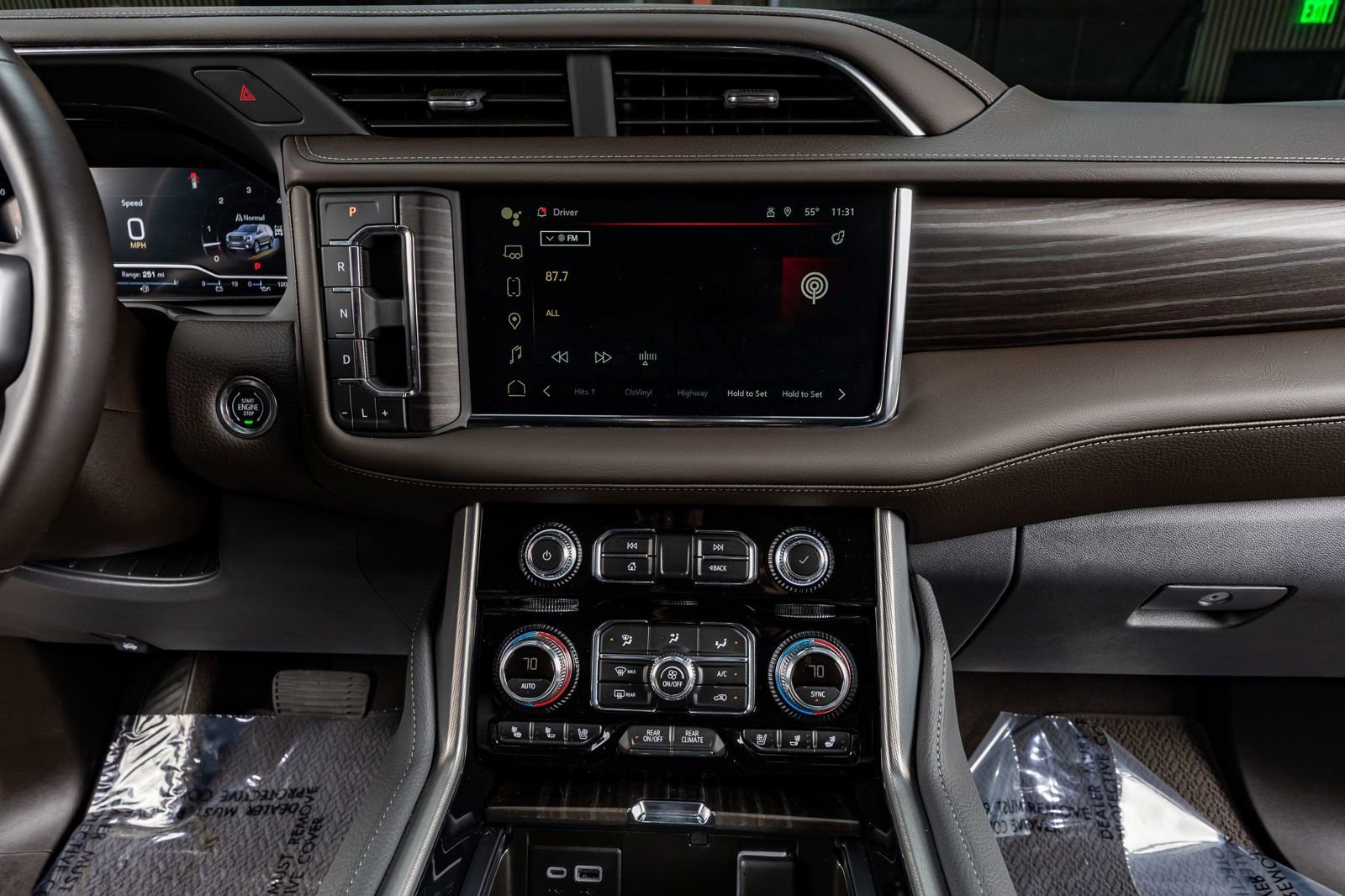 Used 2023 GMC Yukon Denali image 24