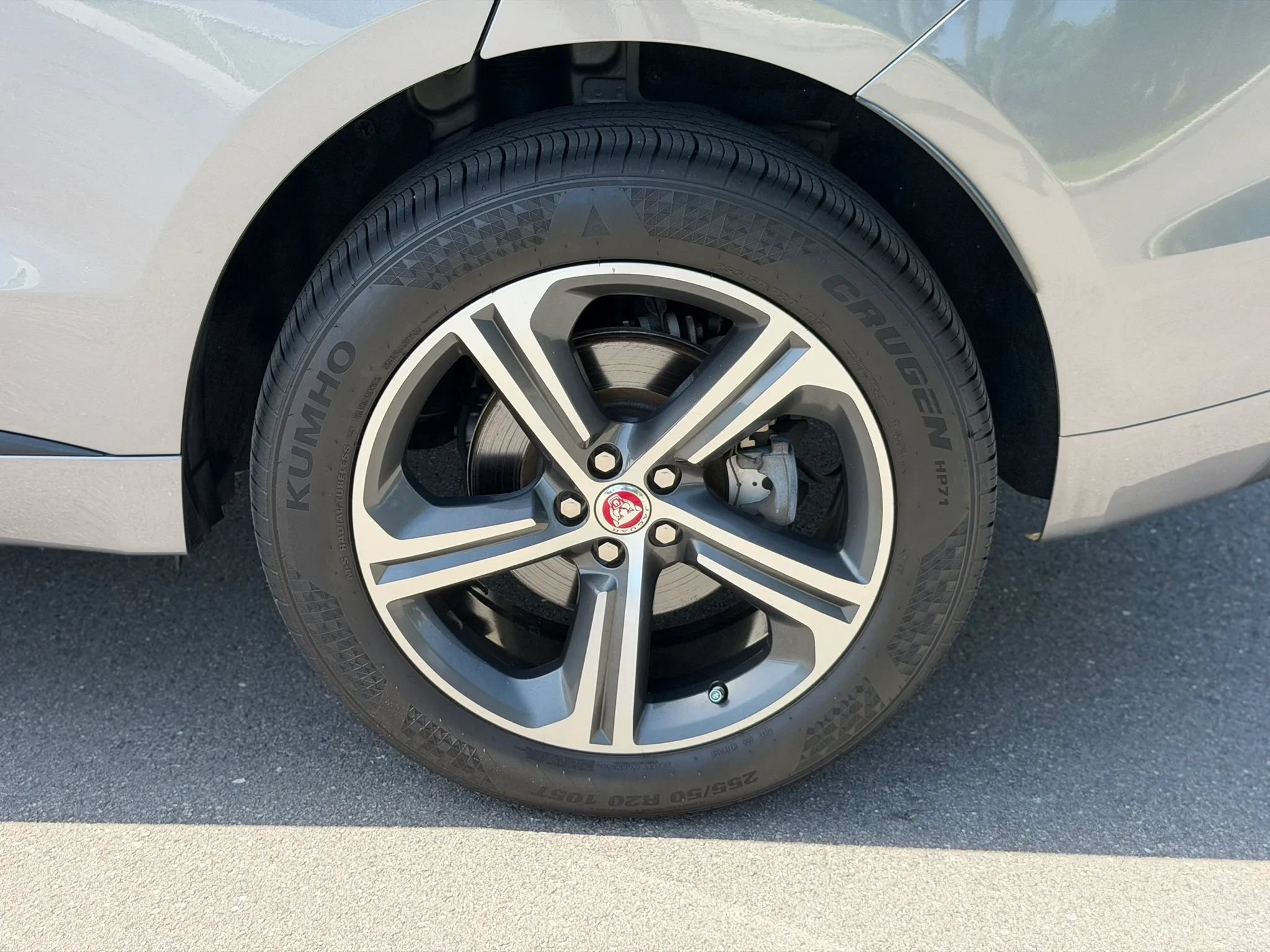 Used 2020 Jaguar F-PACE R-Sport AWD/4WD image 47