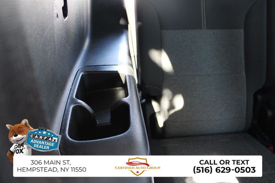 Used 2025 GMC Acadia Elevation FWD image 32