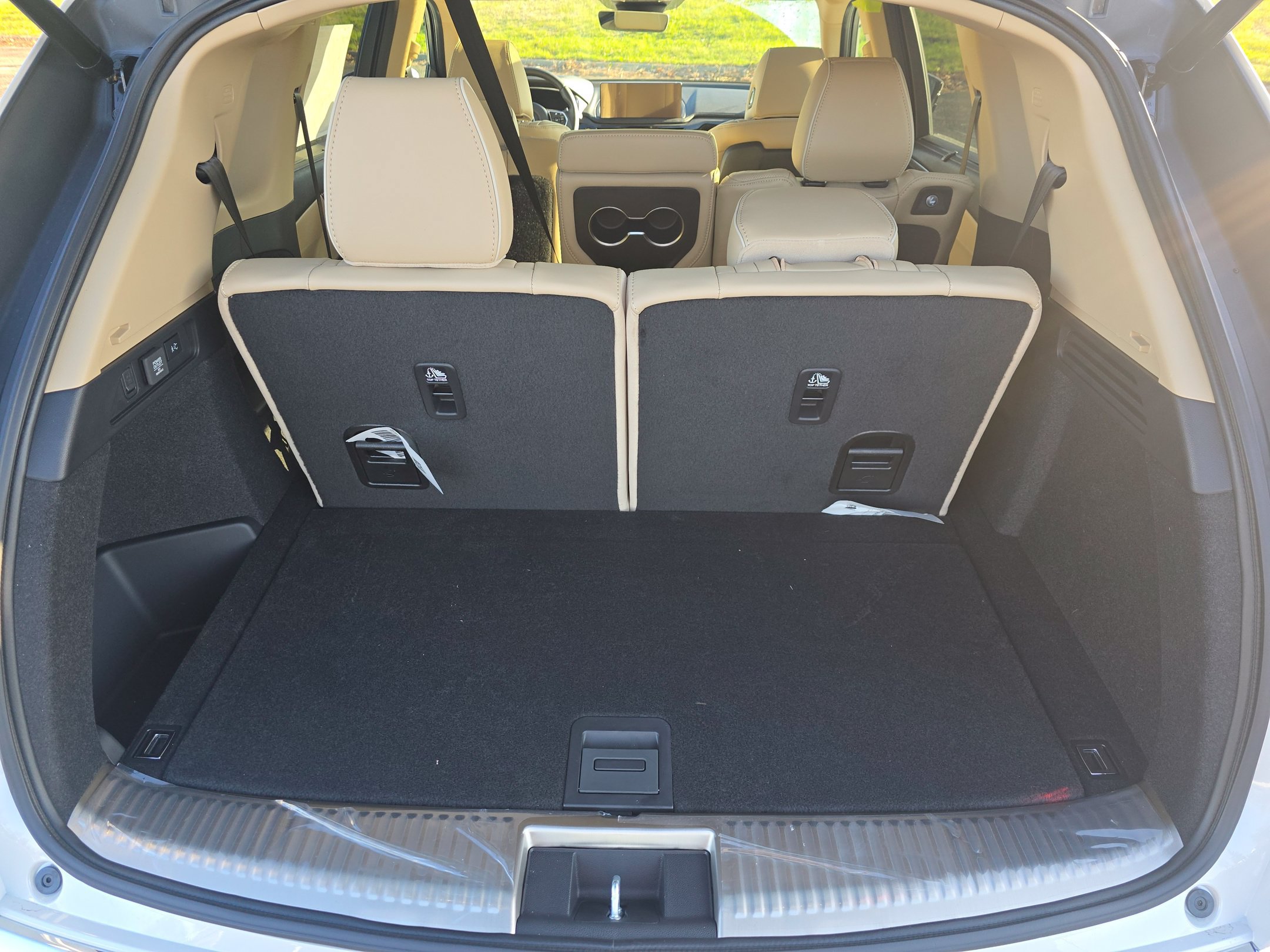 New 2026 Acura MDX w/ Advance Package AWD/4WD image 9
