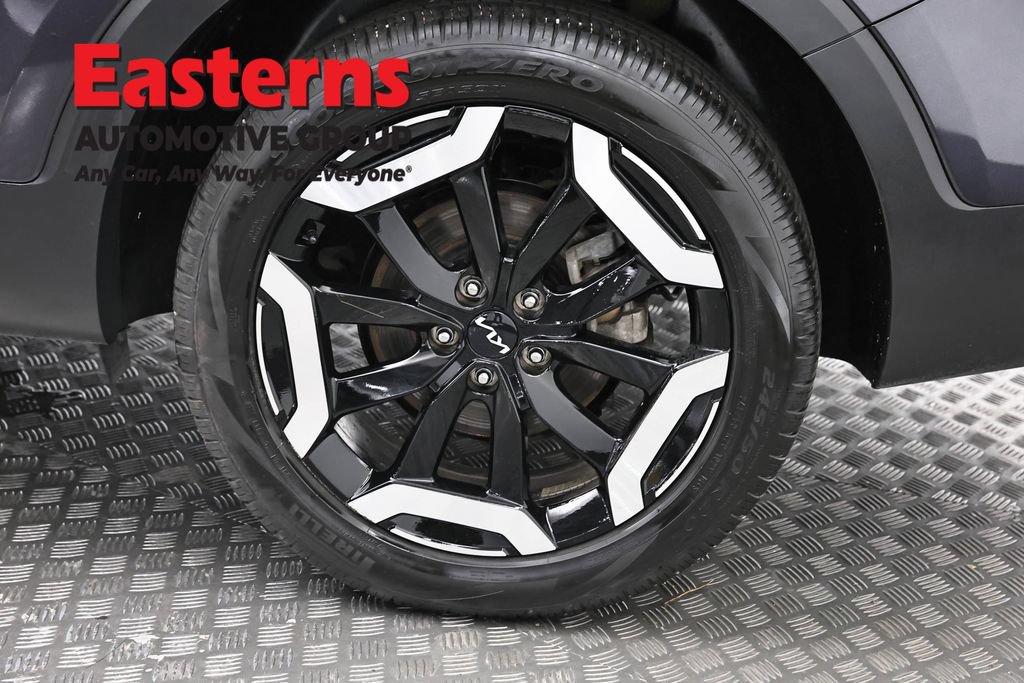 Used 2025 Kia Telluride S AWD/4WD image 33