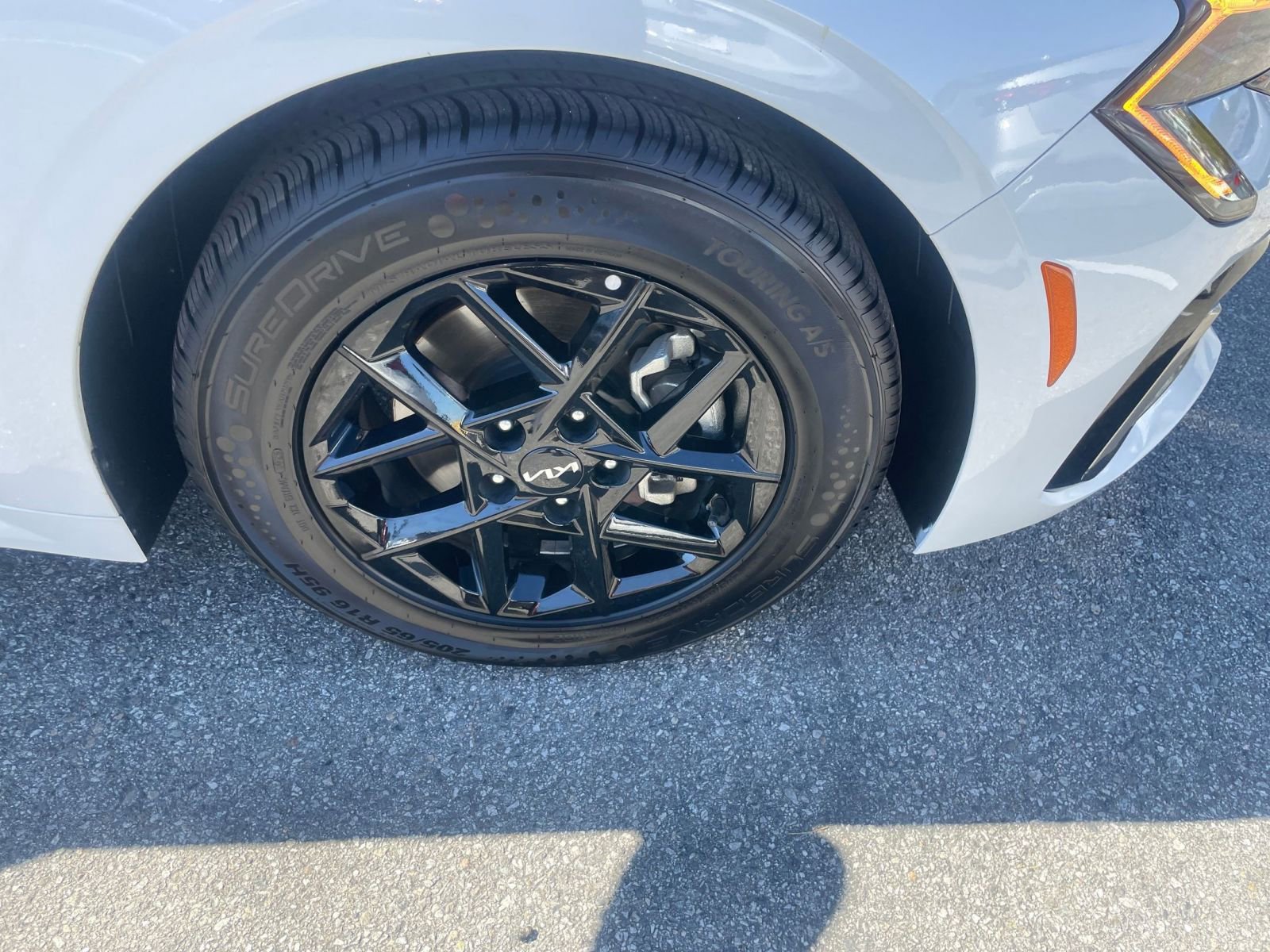 Used 2025 Kia K5 LXS FWD image 32