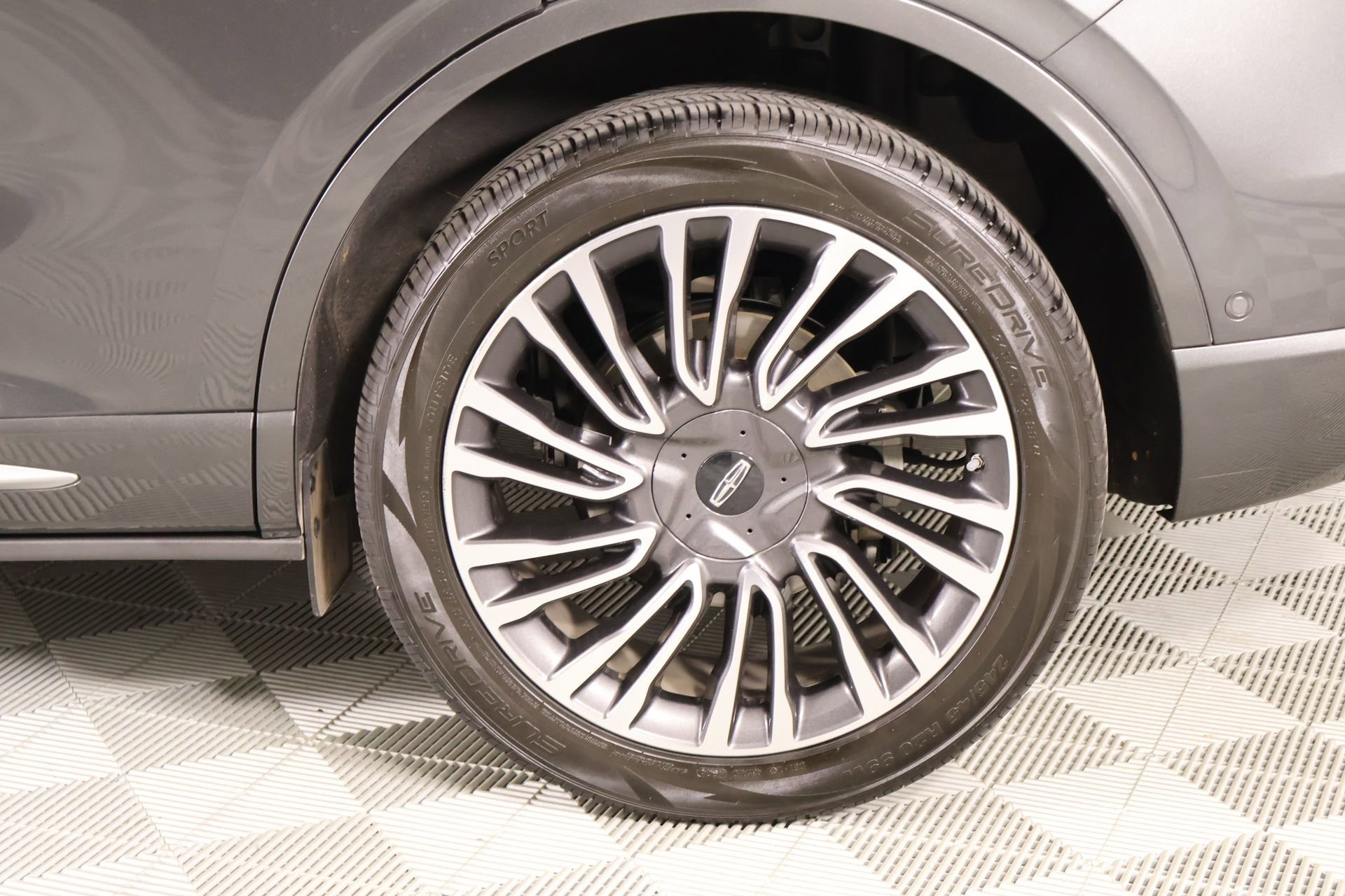 Used 2020 Lincoln Corsair Reserve w/ Equipment Group 201A FWD image 21