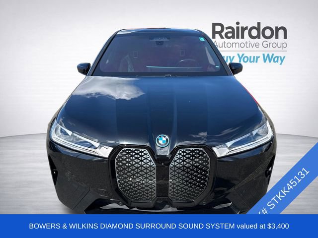 Used 2022 BMW iX xDrive50 w/ Sport Package image 2