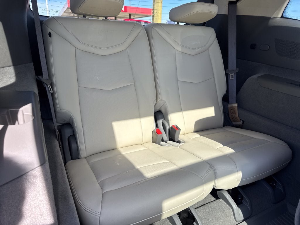 Certified 2024 Cadillac XT6 Premium Luxury w/ LPO, Floor Liner Package AWD/4WD image 16