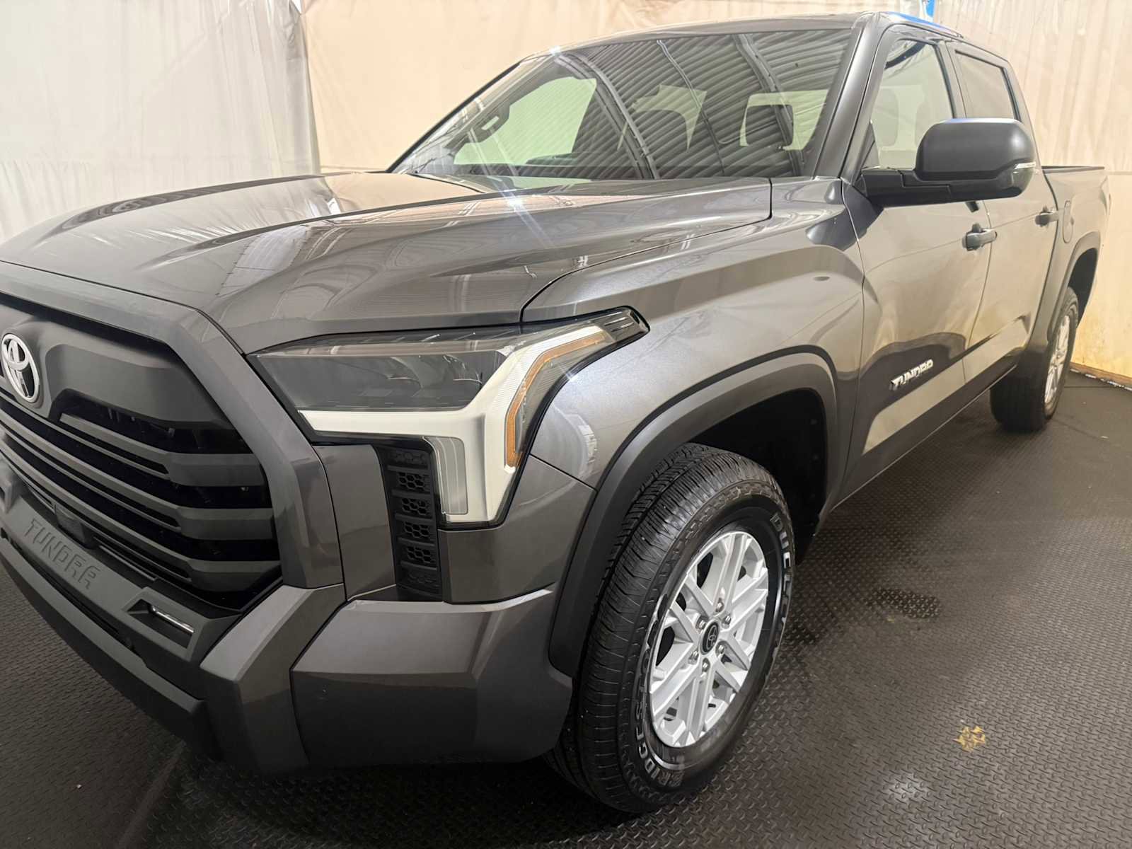 Used 2024 Toyota Tundra SR5 w/ SR5 Convenience Package AWD/4WD image 6