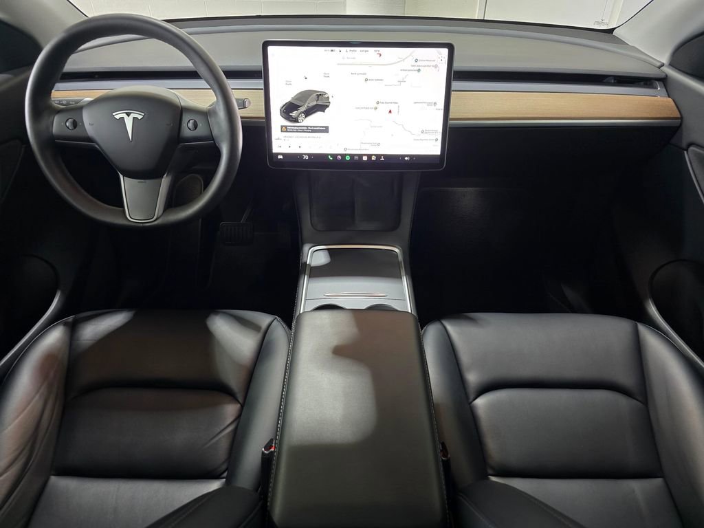 Used 2022 Tesla Model Y Long Range AWD/4WD image 9
