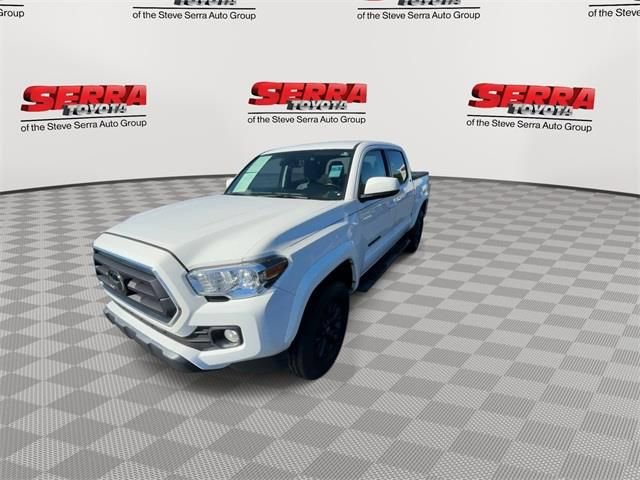 Used 2022 Toyota Tacoma SR5 image 5