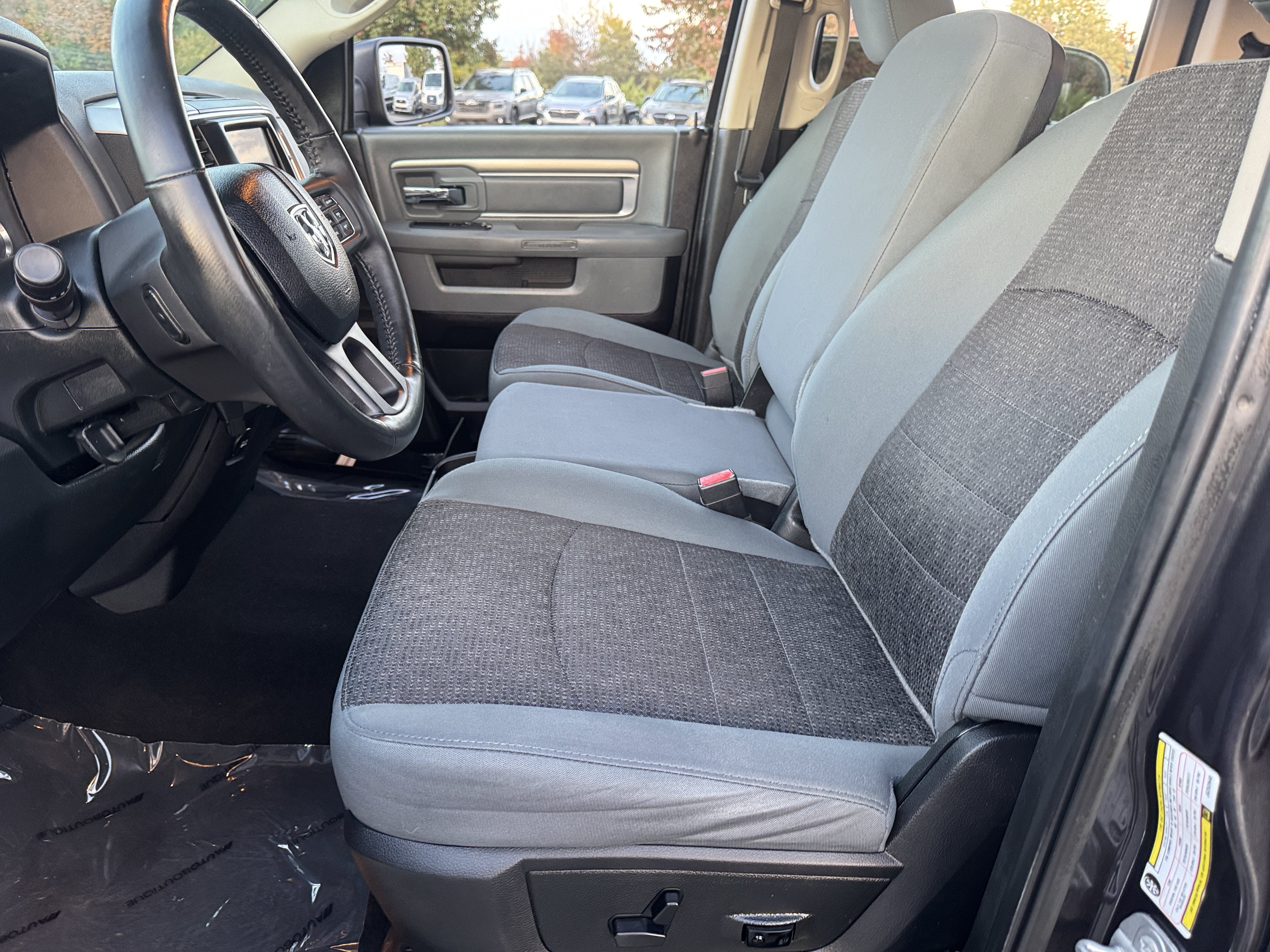 Used 2018 RAM 1500 Big Horn AWD/4WD image 26
