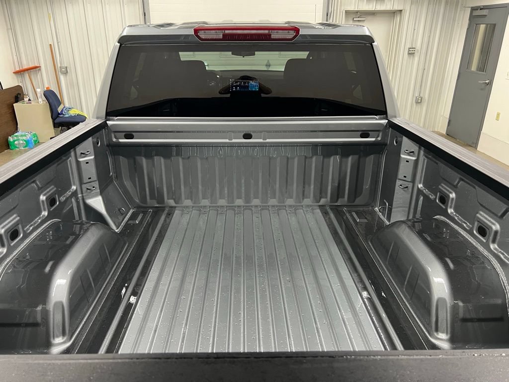 New 2026 Chevrolet Silverado 1500 LT AWD/4WD image 8