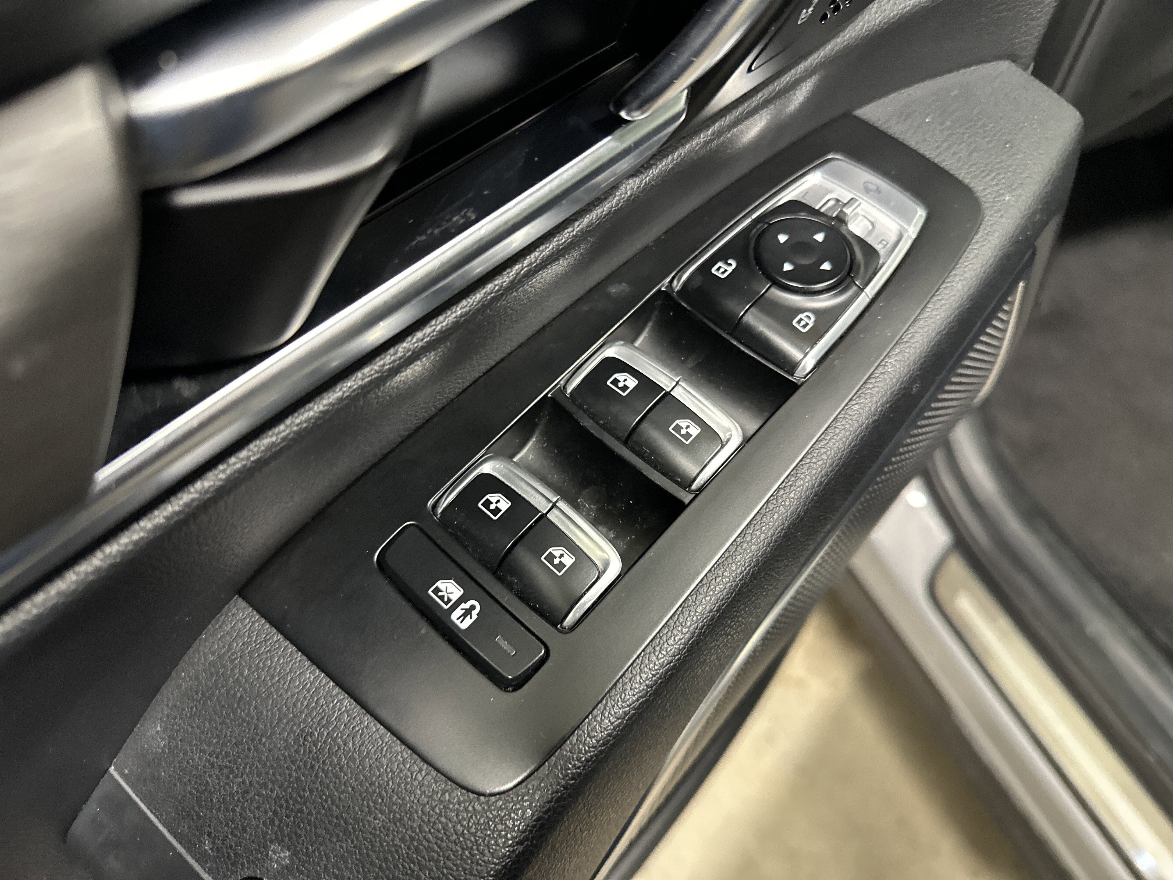 Used 2023 Kia Telluride SX X-Line image 15