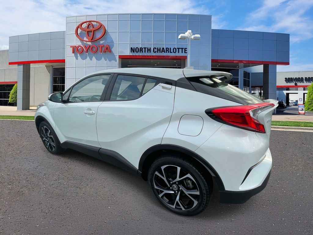 Used 2021 Toyota C-HR XLE image 8