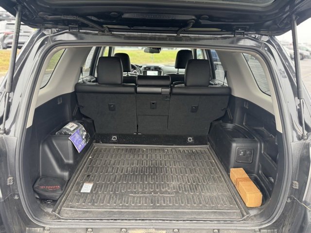 Used 2023 Toyota 4Runner TRD Off-Road Premium image 10