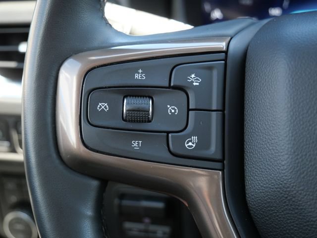 Used 2023 Chevrolet Suburban High Country AWD/4WD image 27