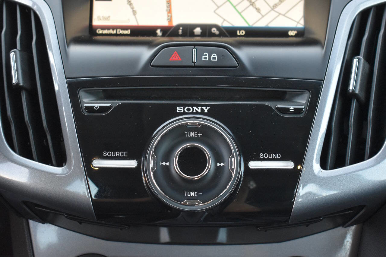 Used 2014 Ford Focus Titanium image 26