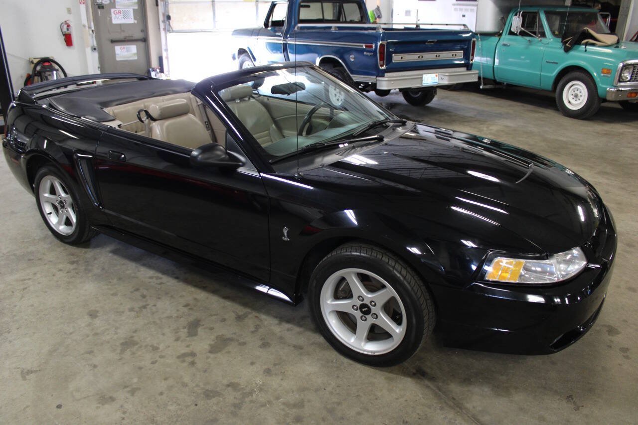 Used 1999 Ford Mustang Cobra RWD image 38